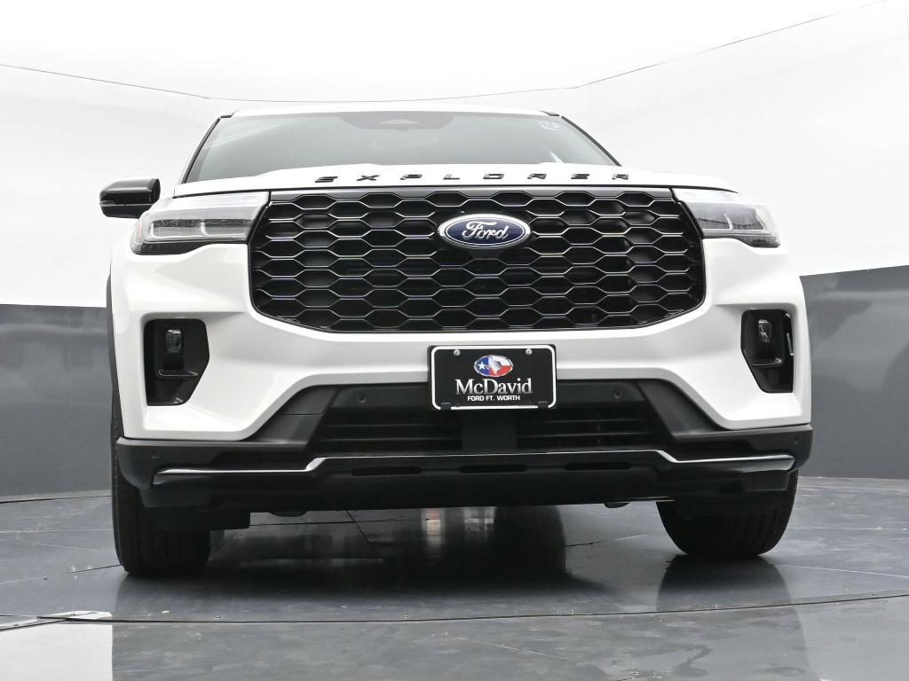 new 2025 Ford Explorer car, priced at $41,970