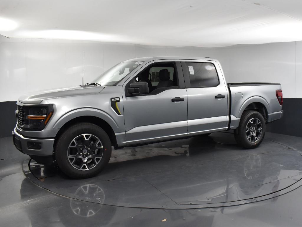 new 2024 Ford F-150 car, priced at $40,590