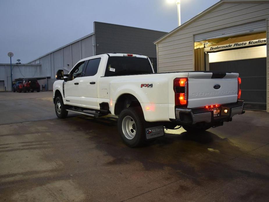 new 2024 Ford F-350 car, priced at $65,925