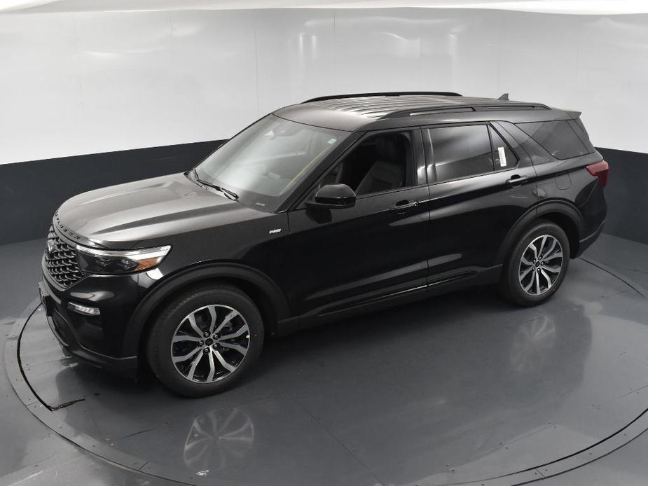 new 2024 Ford Explorer car, priced at $41,075