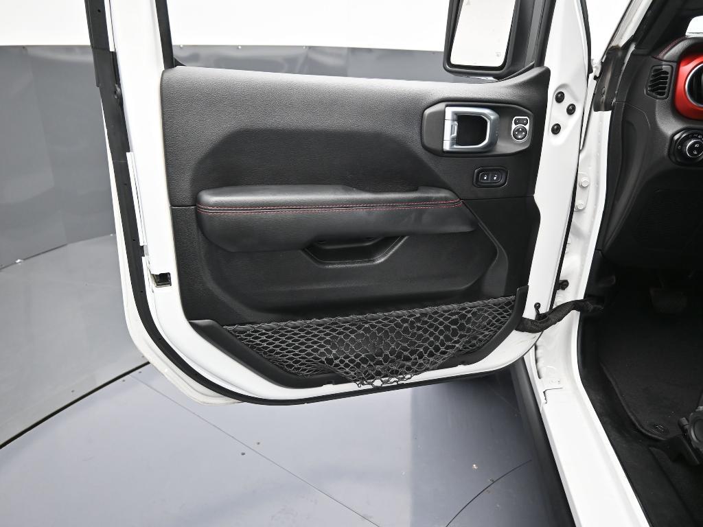 used 2021 Jeep Gladiator car, priced at $29,994