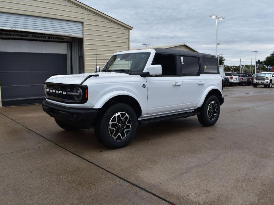 new 2024 Ford Bronco car, priced at $47,320