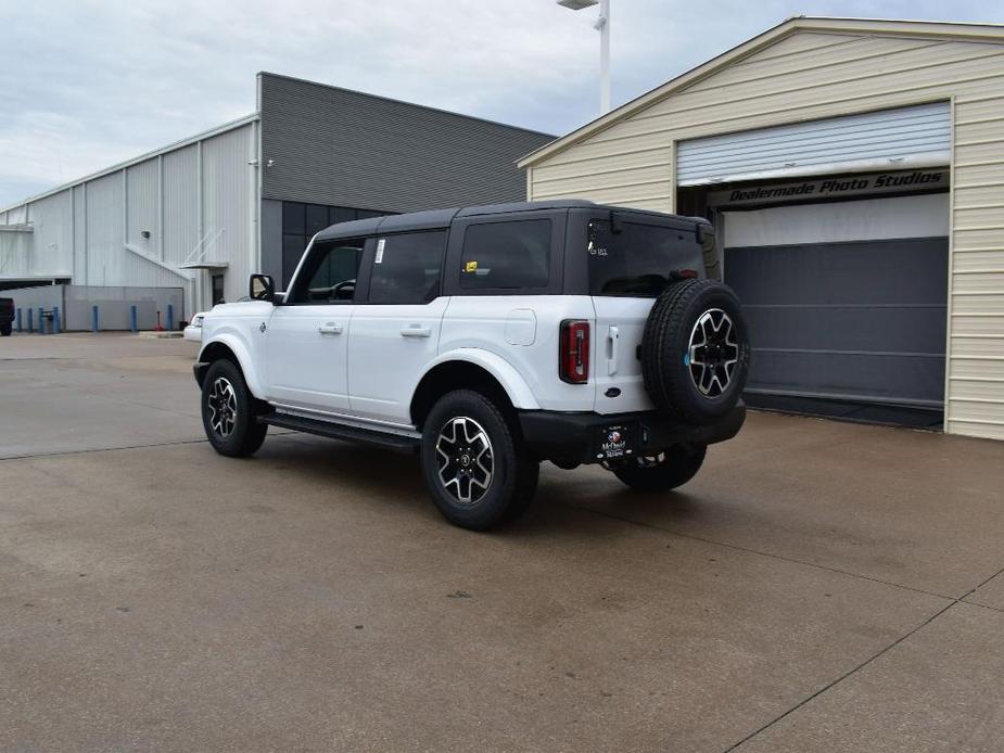 new 2024 Ford Bronco car, priced at $47,320