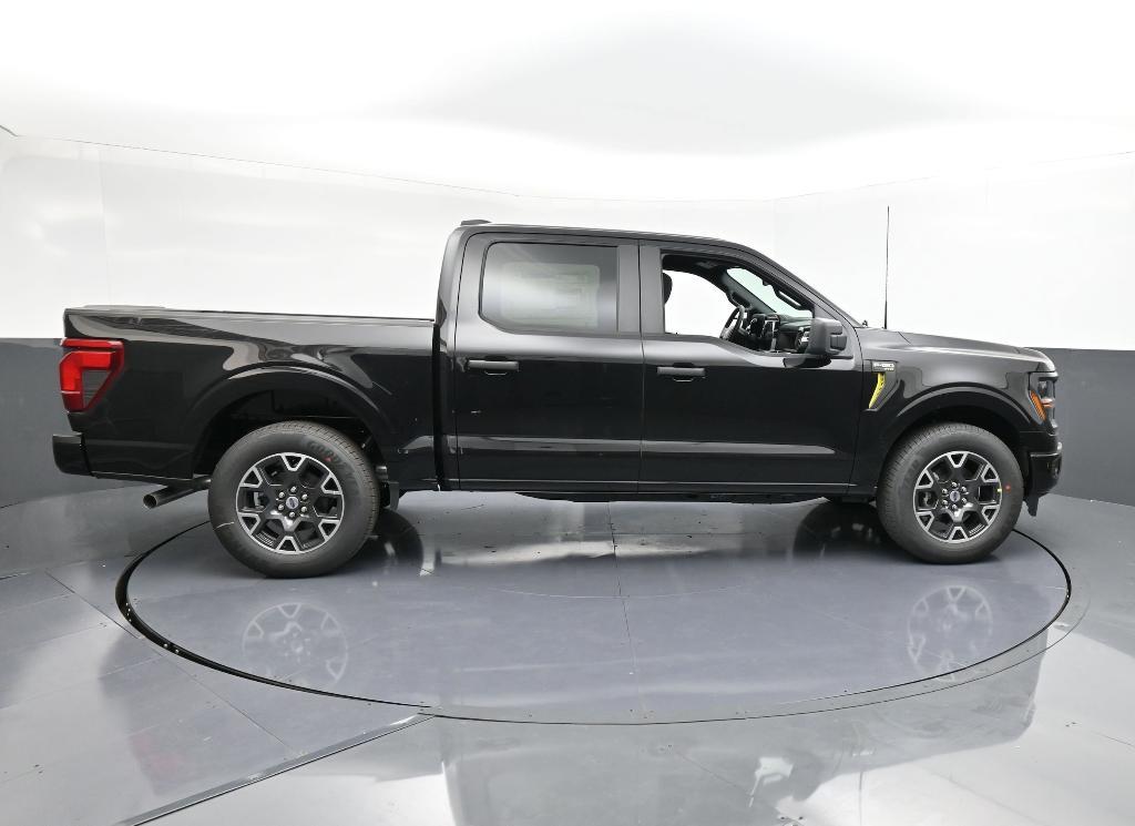 new 2025 Ford F-150 car, priced at $41,656