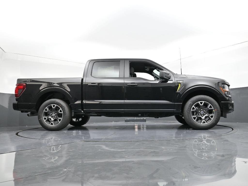 new 2025 Ford F-150 car, priced at $41,656