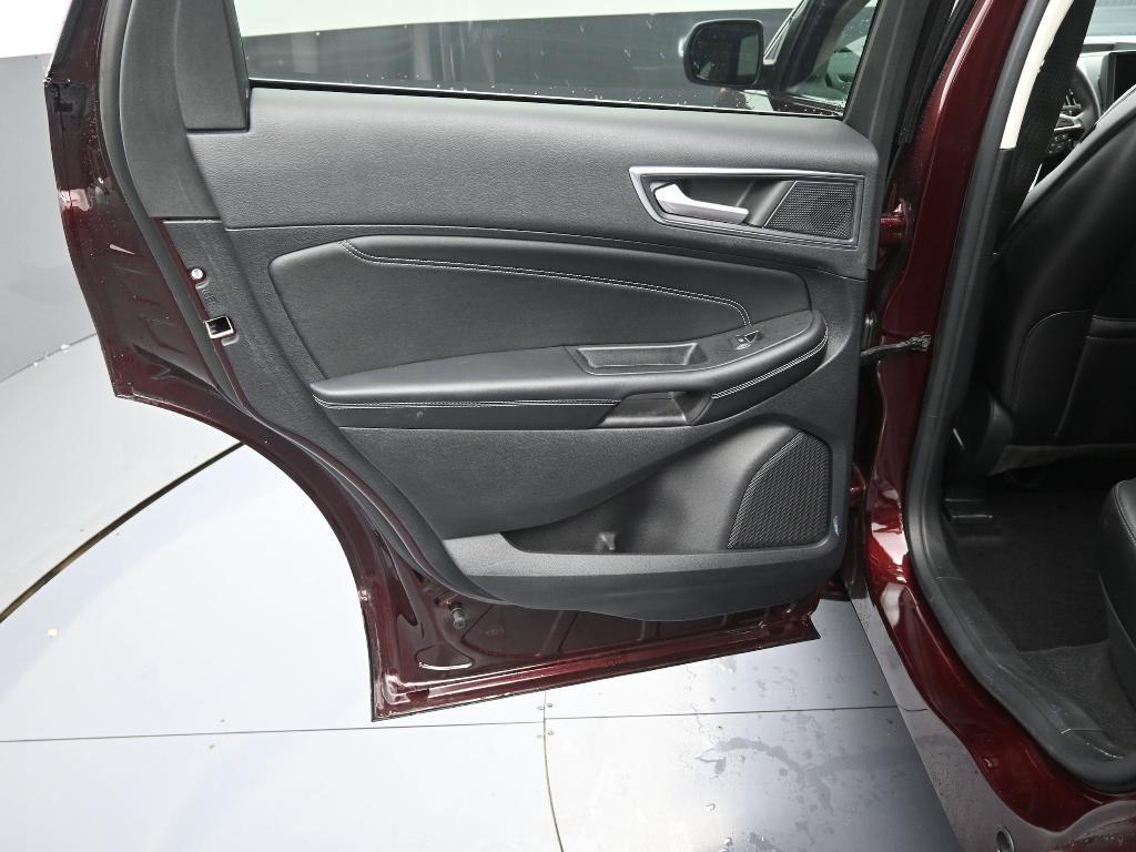 used 2022 Ford Edge car, priced at $27,494