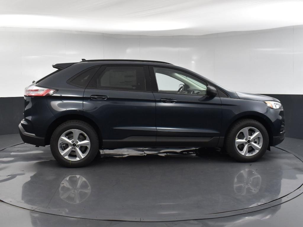 new 2024 Ford Edge car, priced at $29,920