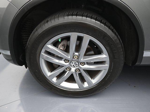 used 2015 Volkswagen Touareg car, priced at $15,994