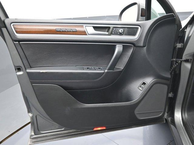 used 2015 Volkswagen Touareg car, priced at $15,994