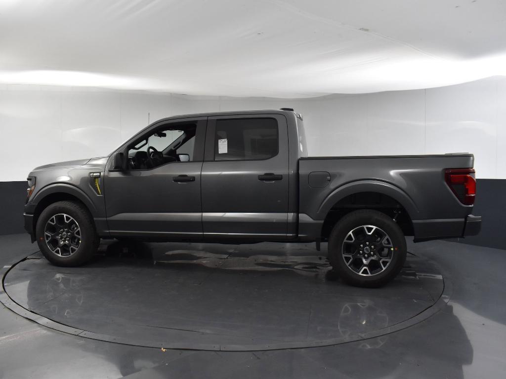 new 2024 Ford F-150 car, priced at $40,590