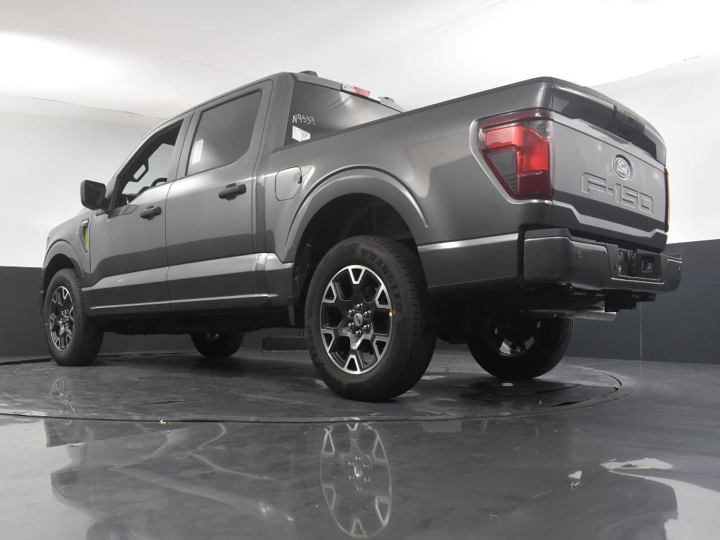 new 2024 Ford F-150 car, priced at $40,590