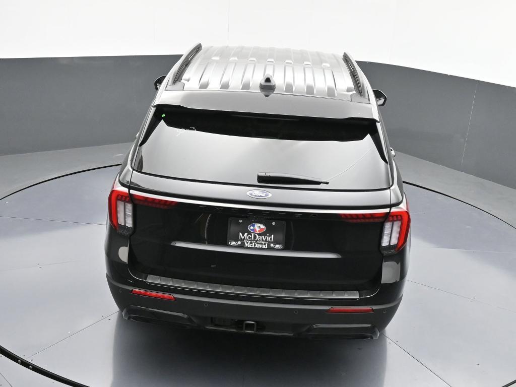 new 2025 Ford Explorer car, priced at $42,680