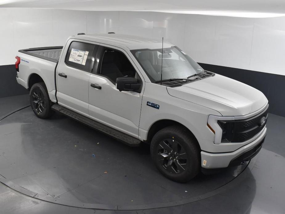 new 2024 Ford F-150 Lightning car, priced at $59,279