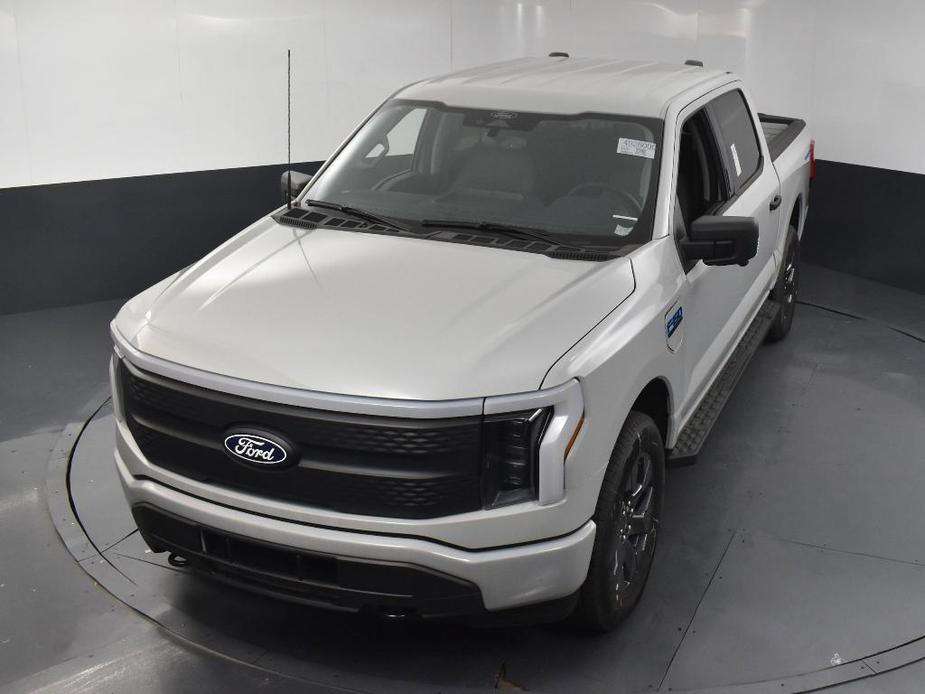 new 2024 Ford F-150 Lightning car, priced at $59,279