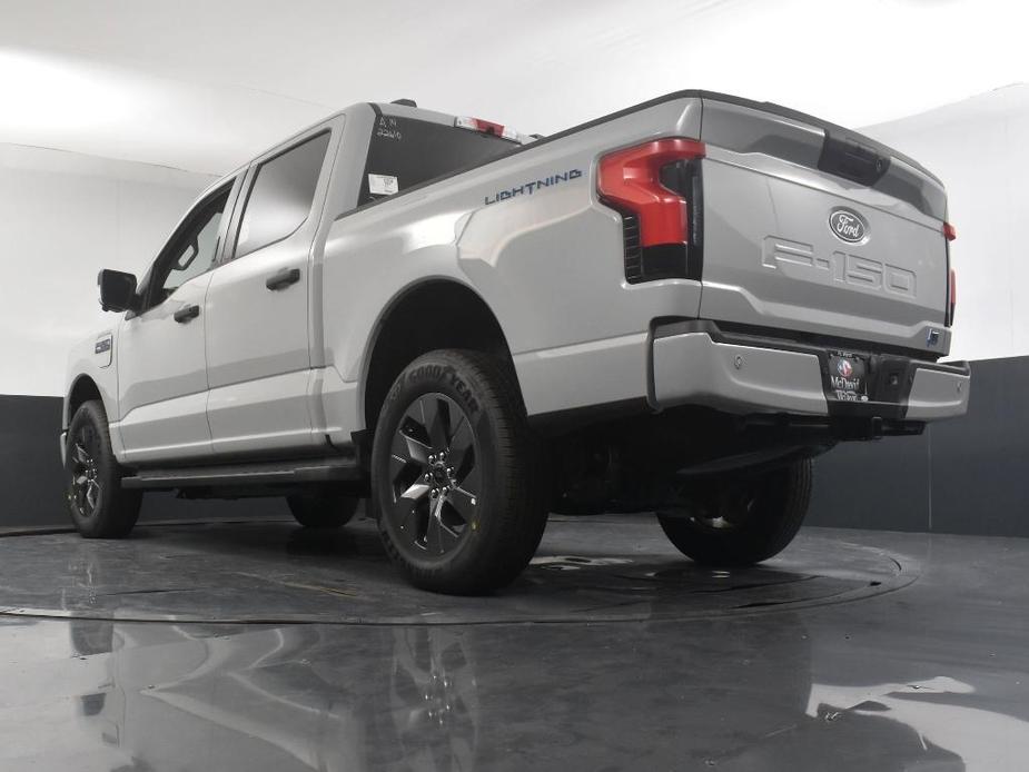 new 2024 Ford F-150 Lightning car, priced at $59,279