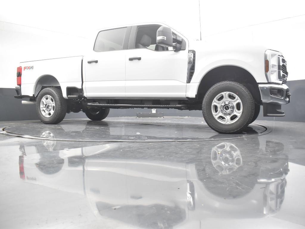 new 2025 Ford F-250 car, priced at $62,275