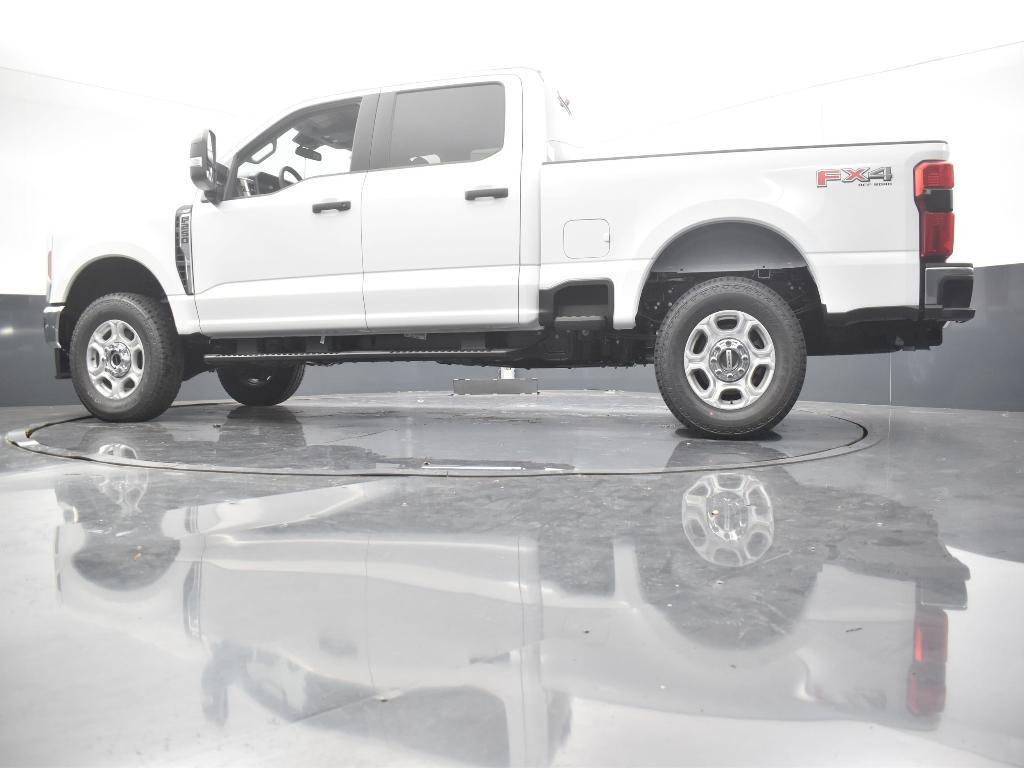 new 2025 Ford F-250 car, priced at $62,275