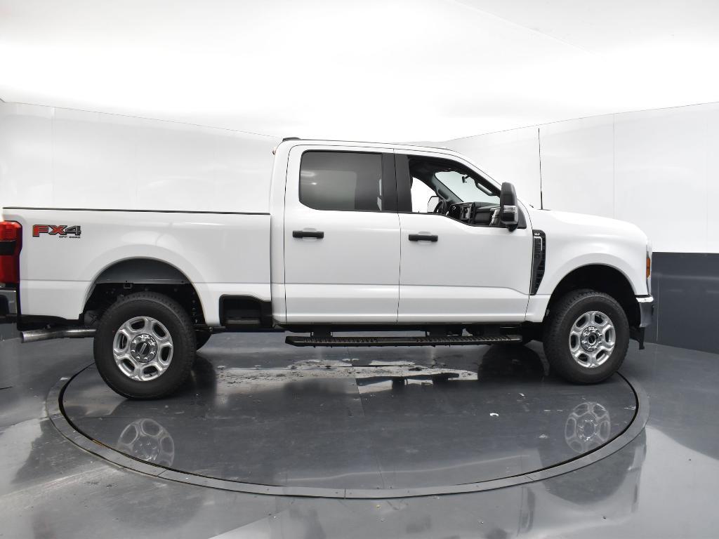 new 2025 Ford F-250 car, priced at $62,275