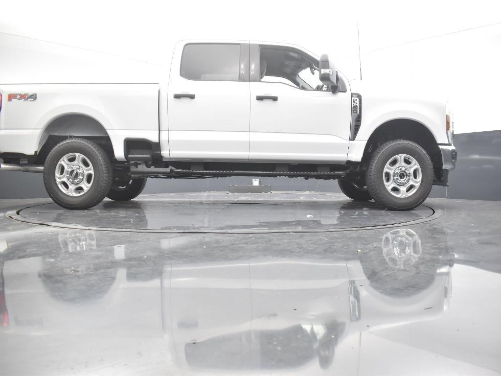 new 2025 Ford F-250 car, priced at $62,275