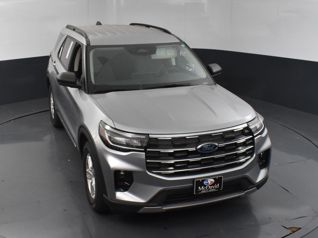 new 2025 Ford Explorer car, priced at $39,500