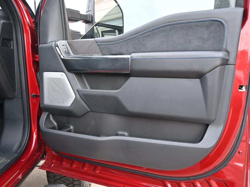 new 2025 Ford F-450 car, priced at $102,020