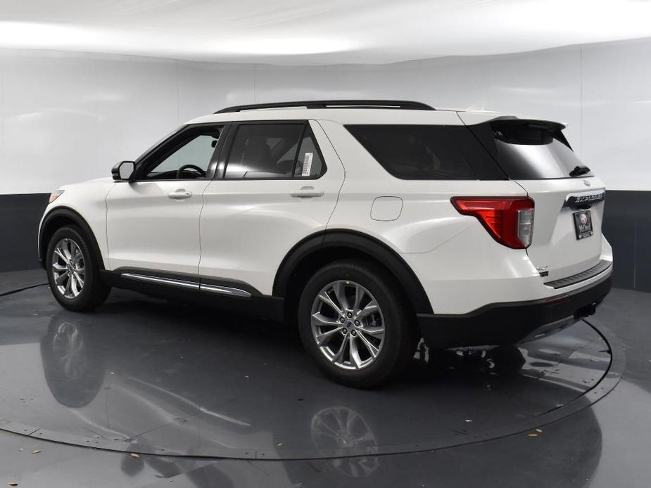 new 2024 Ford Explorer car, priced at $43,910