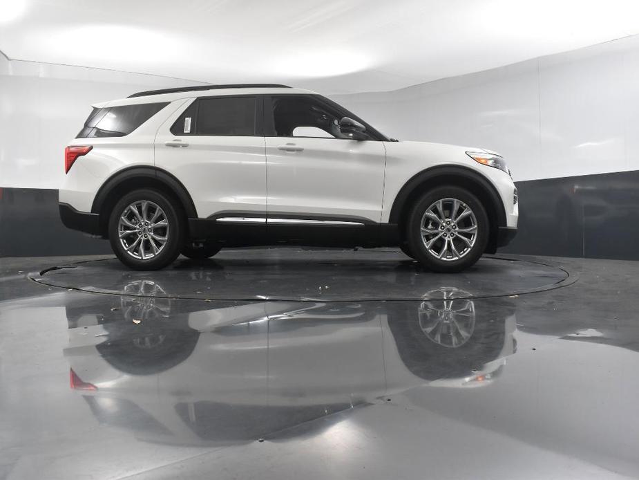 new 2024 Ford Explorer car, priced at $43,910