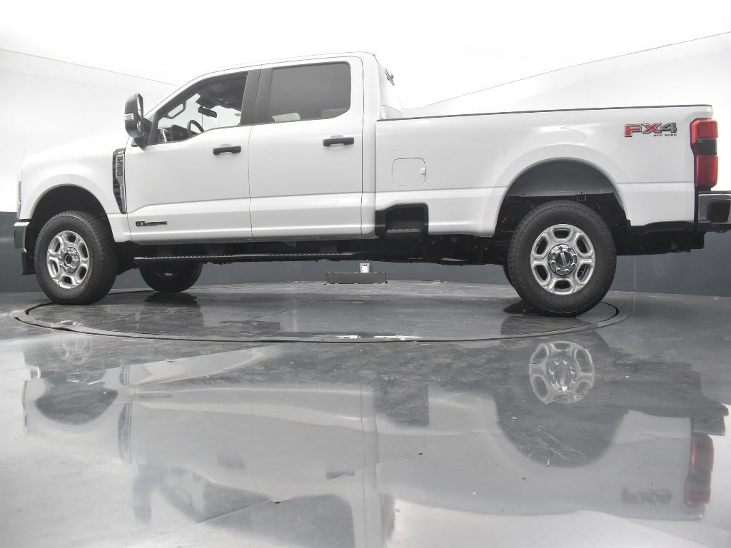 new 2025 Ford F-350 car, priced at $73,960