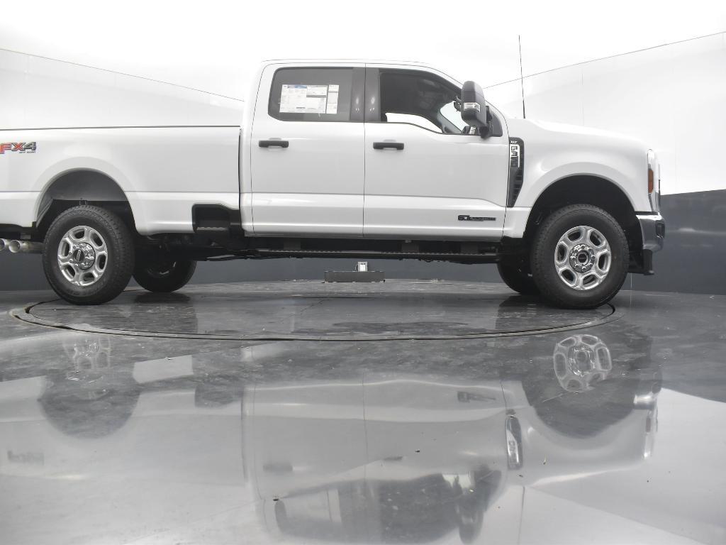 new 2025 Ford F-350 car, priced at $73,960