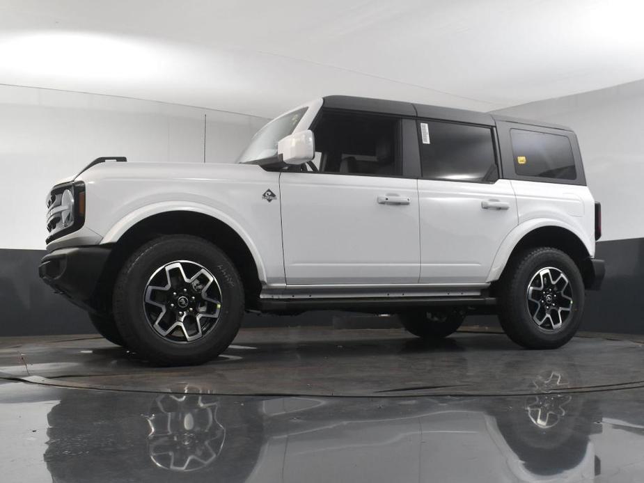 new 2024 Ford Bronco car, priced at $47,320