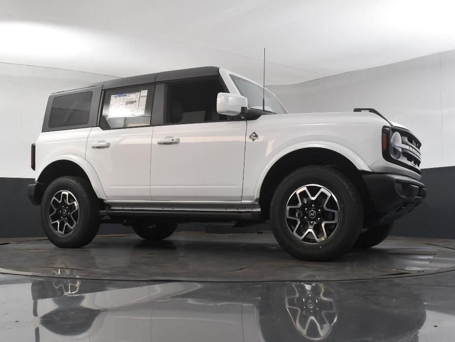 new 2024 Ford Bronco car, priced at $47,320