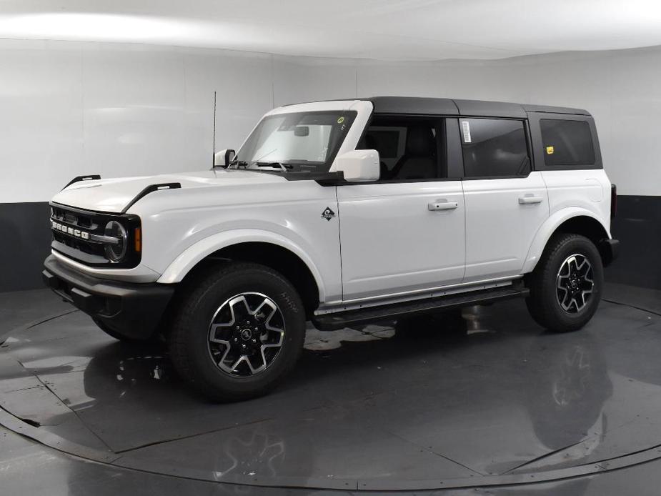 new 2024 Ford Bronco car, priced at $47,320