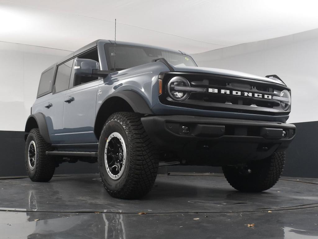 new 2024 Ford Bronco car, priced at $58,705