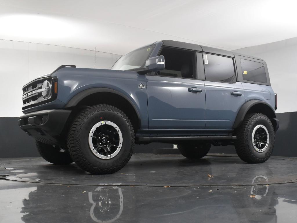 new 2024 Ford Bronco car, priced at $58,705