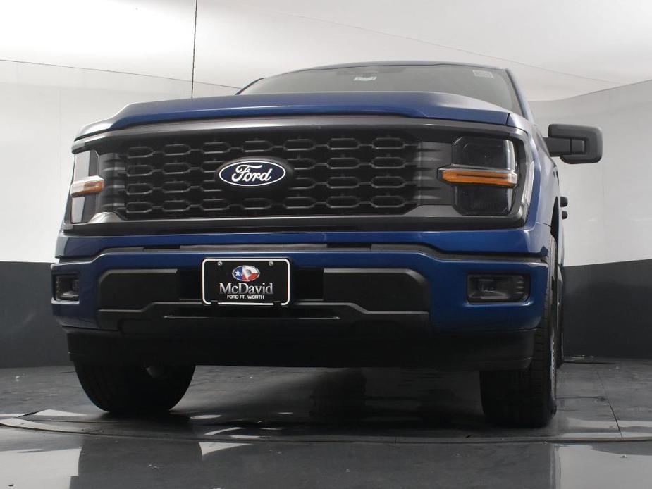 new 2024 Ford F-150 car, priced at $40,330