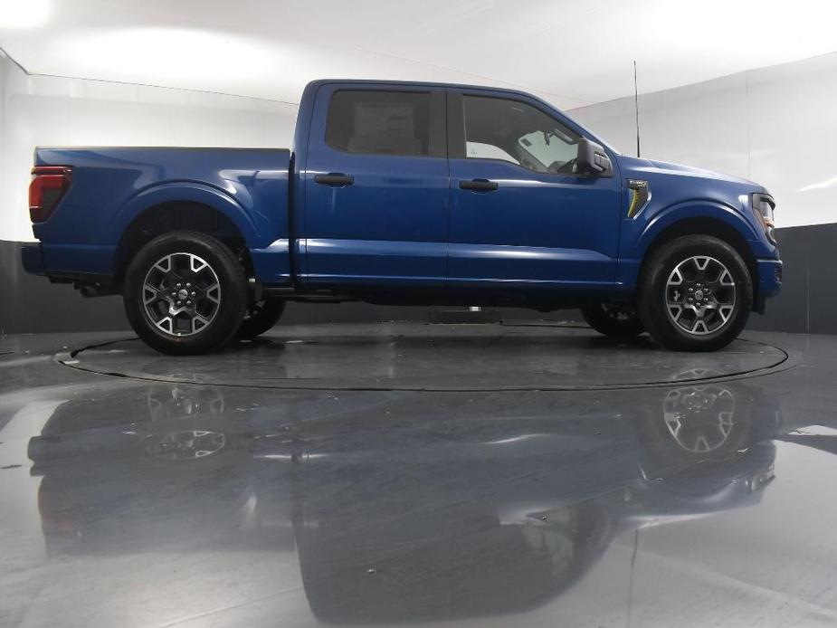 new 2024 Ford F-150 car, priced at $40,330