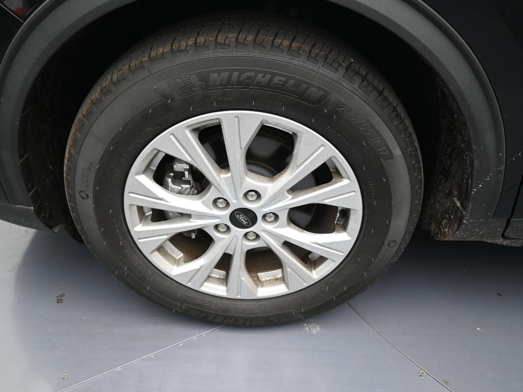 used 2023 Ford Escape car, priced at $20,494