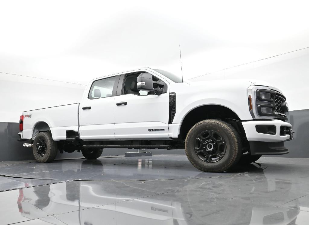 new 2025 Ford F-250 car, priced at $71,635