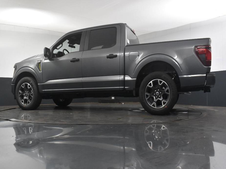 new 2024 Ford F-150 car, priced at $40,430