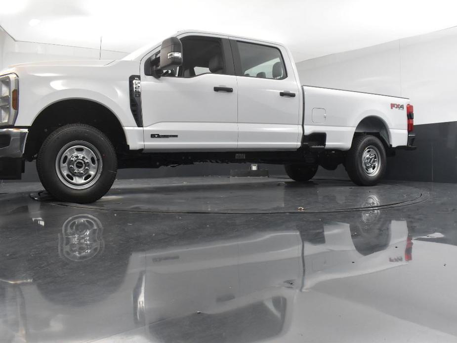 new 2024 Ford F-250 car, priced at $61,803