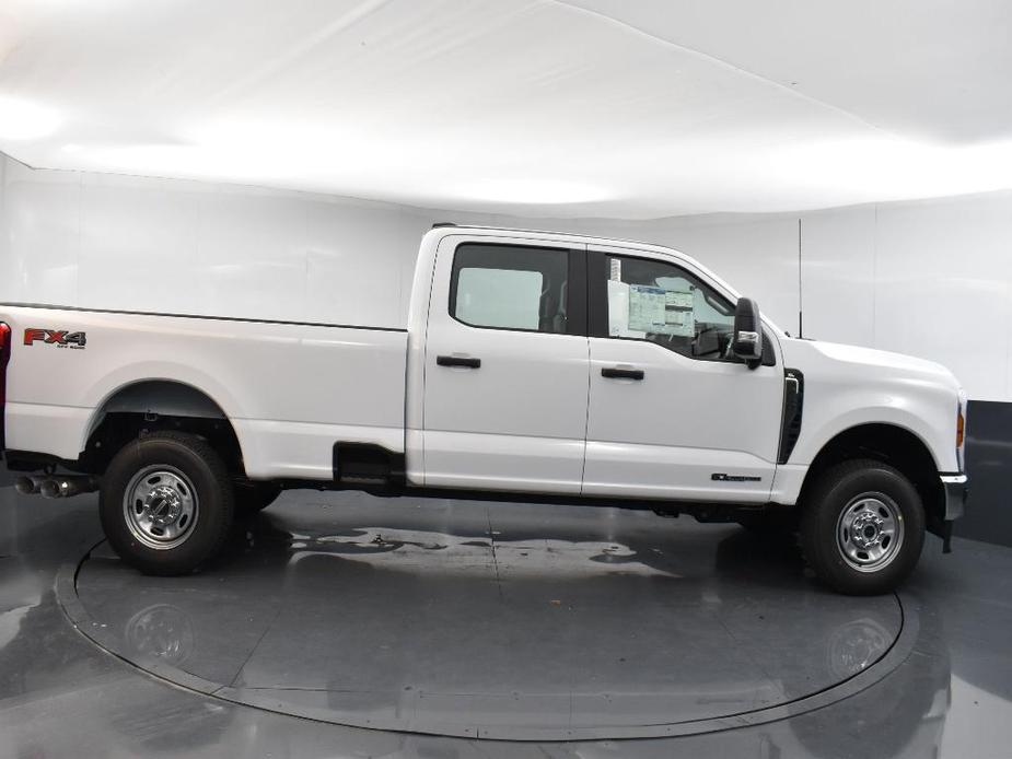 new 2024 Ford F-250 car, priced at $61,803