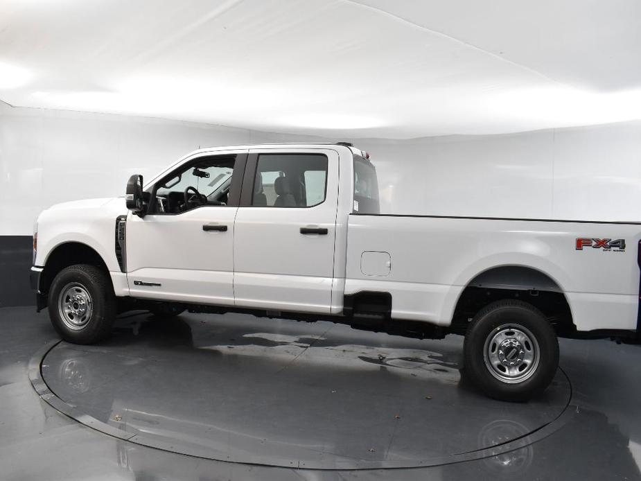 new 2024 Ford F-250 car, priced at $61,803