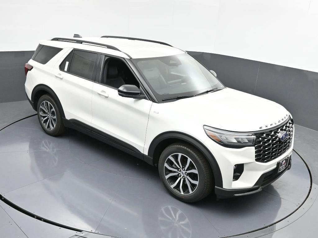 new 2025 Ford Explorer car, priced at $42,270