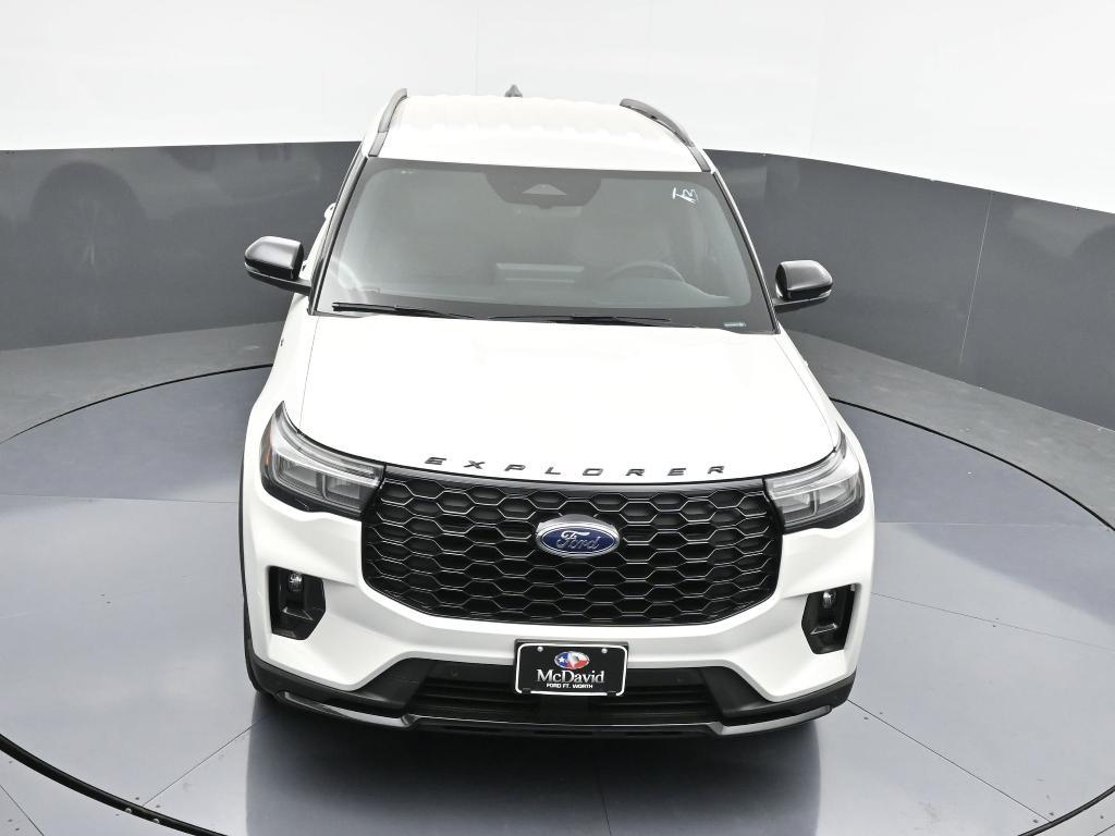 new 2025 Ford Explorer car, priced at $42,270