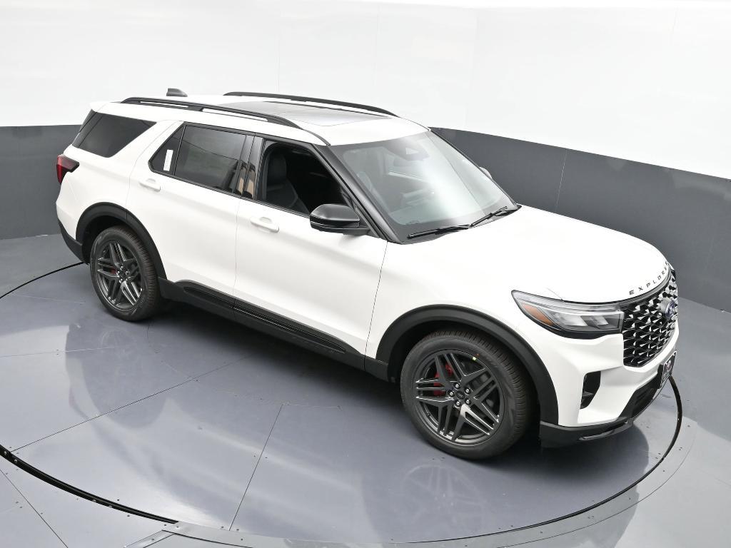 new 2025 Ford Explorer car, priced at $55,125