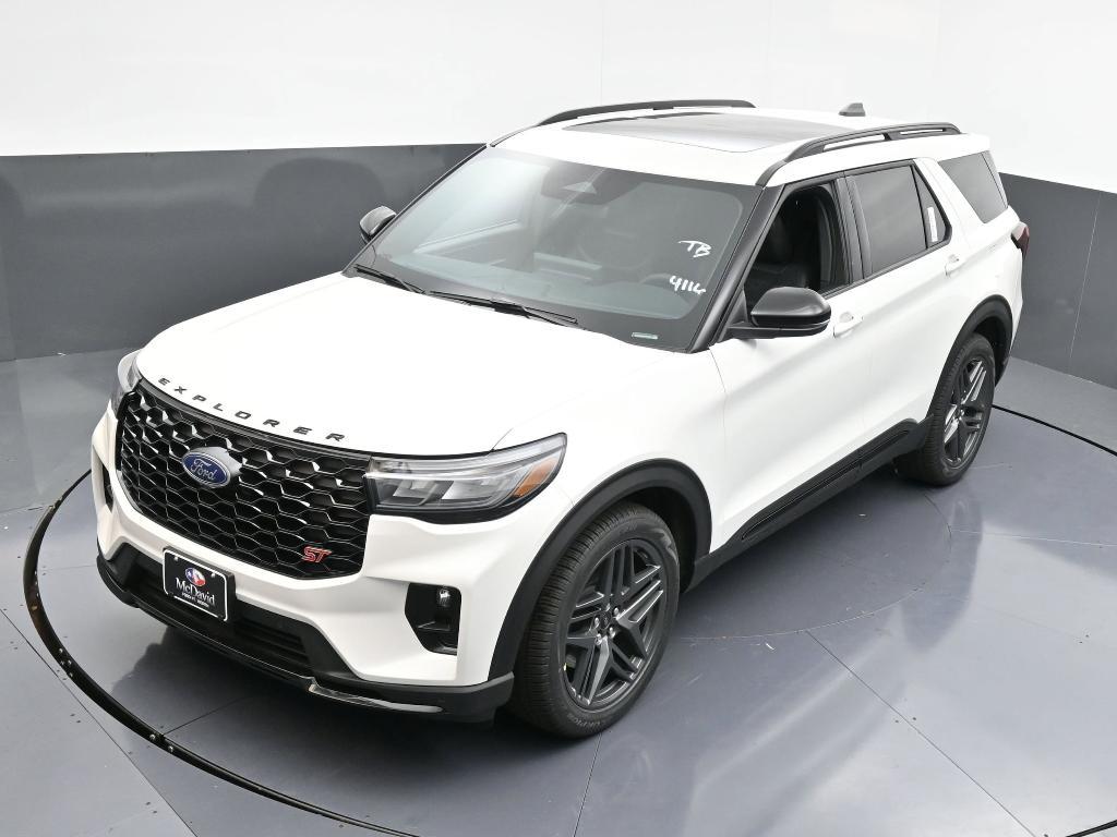 new 2025 Ford Explorer car, priced at $55,125