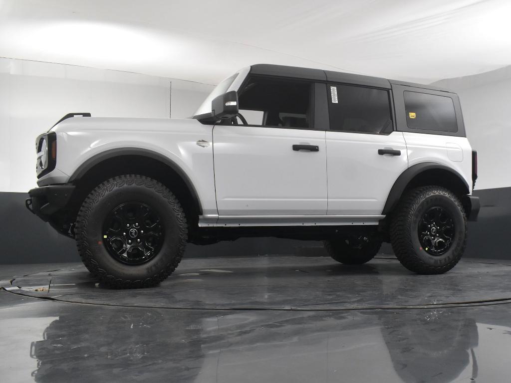 new 2024 Ford Bronco car, priced at $61,780