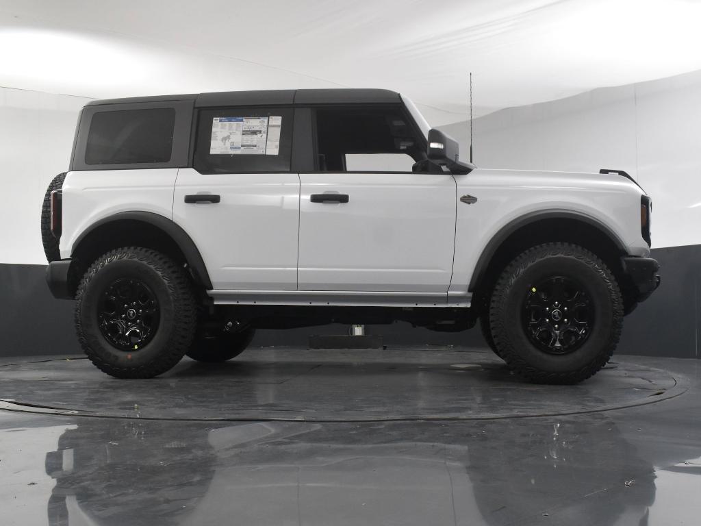 new 2024 Ford Bronco car, priced at $61,780