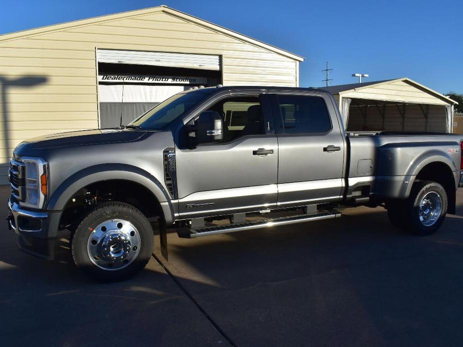 new 2024 Ford F-450 car, priced at $76,180