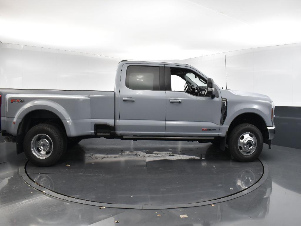 new 2025 Ford F-350 car, priced at $92,655